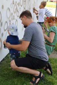 Pierwsze barwy muralu „Wisła domem dla kultur świata” już na ścianie!